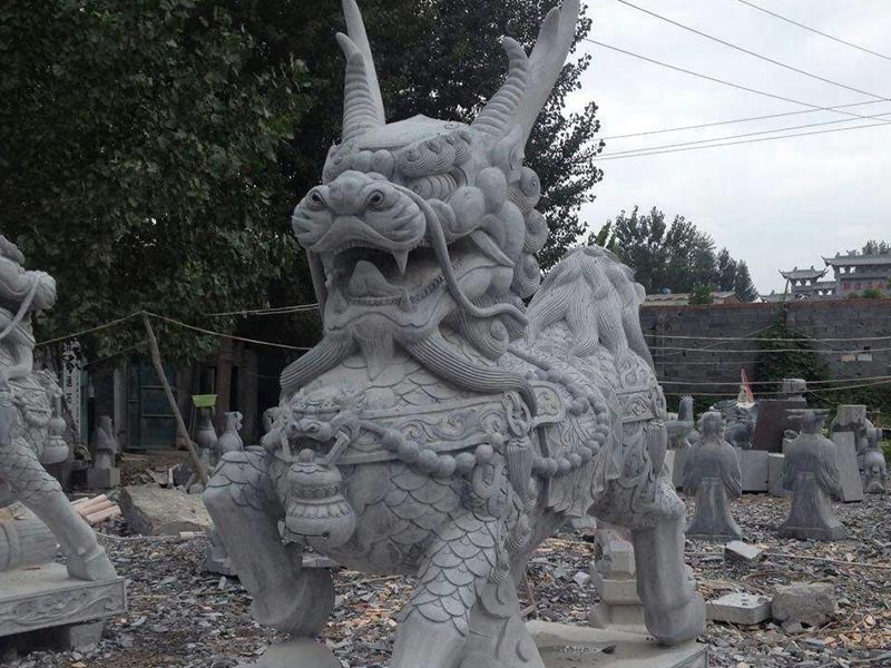 石雕麒麟