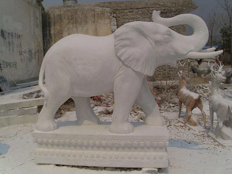 建造完畢的石雕大象[編號(hào)156]