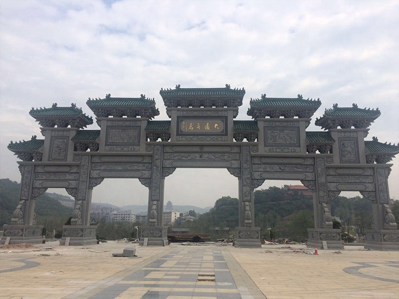 大型風景區(qū)石牌坊