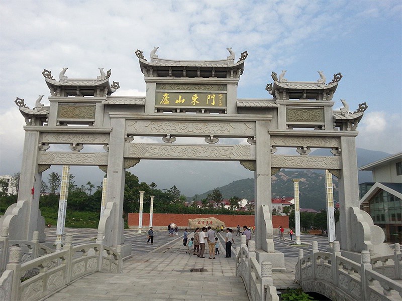 三門七樓花崗巖石牌坊（編號444）