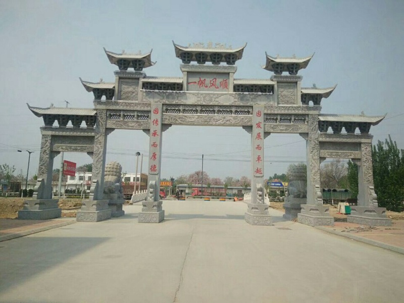 農(nóng)村石牌坊