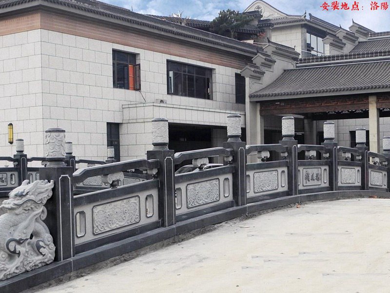 石護(hù)欄安裝