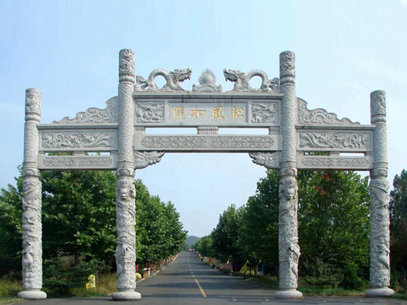 景區(qū)三門(mén)沖天式石牌坊牌樓（編號(hào)001）