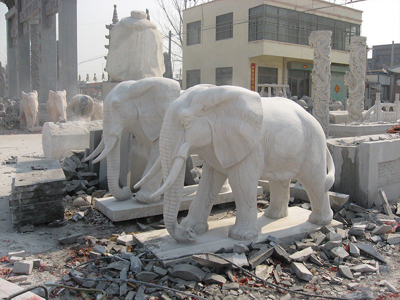 鎮(zhèn)宅石大象